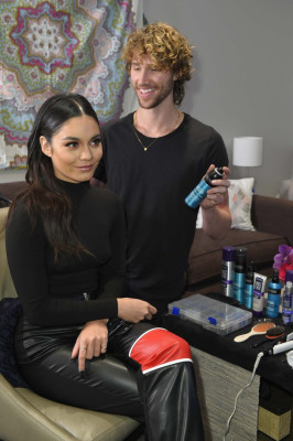 Vanessa Hudgens pic #977624