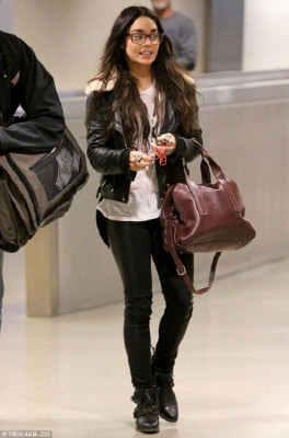 Vanessa Hudgens pic #649403