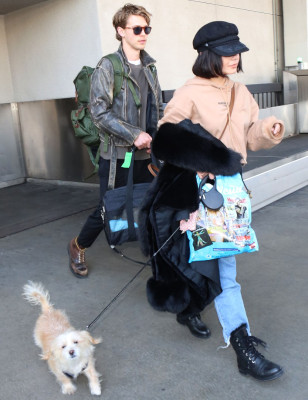 Vanessa Hudgens pic #992504