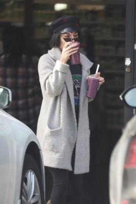 Vanessa Hudgens pic #1001165