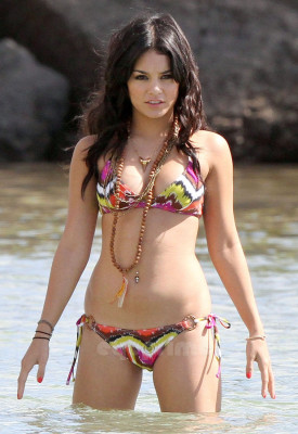 Vanessa Hudgens pic #459535