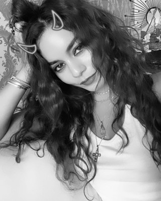 Vanessa Hudgens pic #1246746
