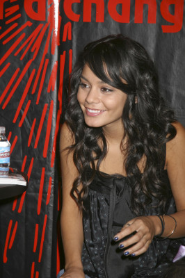 Vanessa Hudgens pic #161639