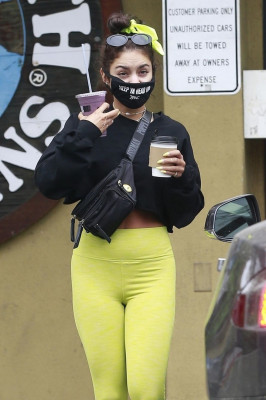 Vanessa Hudgens pic #1221372