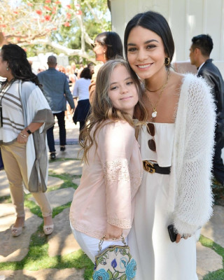Vanessa Hudgens pic #1211984