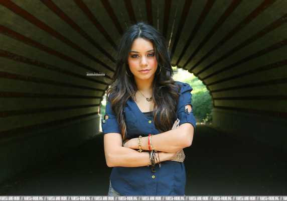 Vanessa Hudgens pic #171218