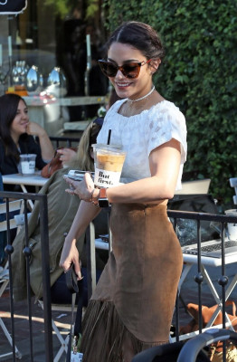 Vanessa Hudgens pic #866506