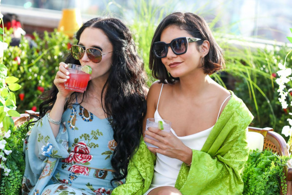 Vanessa Hudgens pic #949391