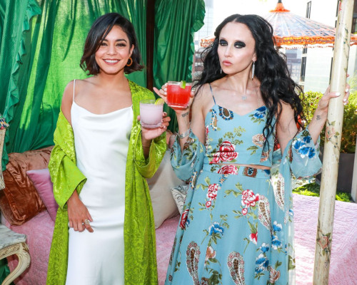 Vanessa Hudgens pic #949392