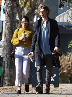 Vanessa Hudgens pic #900625