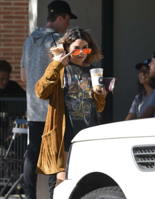 Vanessa Hudgens pic #886861