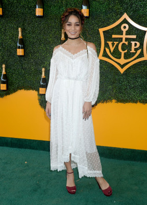 Vanessa Hudgens pic #886600