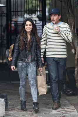 Vanessa Hudgens pic #658264