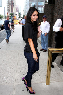 Vanessa Hudgens pic #140440