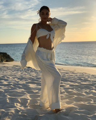Vanessa Hudgens pic #1230802