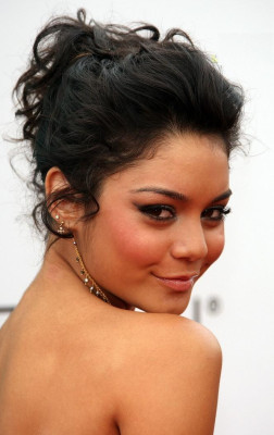 Vanessa Hudgens pic #137160