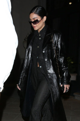 photo 19 in Vanessa Hudgens gallery [id1316816] 2022-12-08 00:00:00