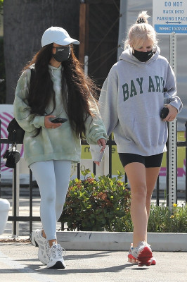 Vanessa Hudgens pic #1253150