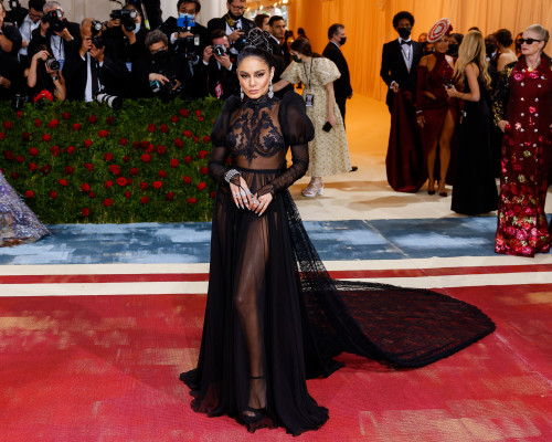 photo 10 in Vanessa Hudgens gallery [id1302361] 2022-05-30 00:00:00