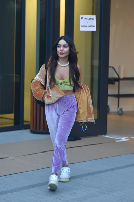 Vanessa Hudgens pic #1283444
