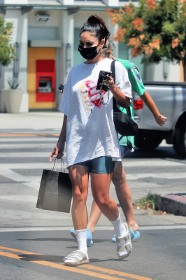 Vanessa Hudgens pic #1269378