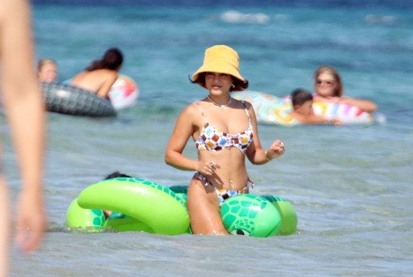 Vanessa Hudgens pic #1262297