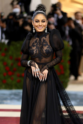 photo 9 in Vanessa Hudgens gallery [id1302362] 2022-05-30 00:00:00