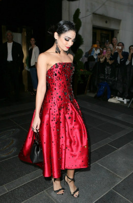 Vanessa Hudgens pic #772693