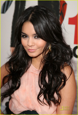 Vanessa Hudgens pic #259148