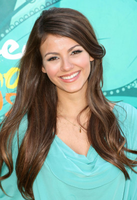 photo 13 in Victoria Justice gallery [id213346] 2009-12-11 00:00:00