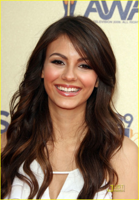 photo 9 in Victoria Justice gallery [id213819] 2009-12-14 00:00:00