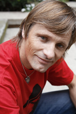 photo 13 in Viggo gallery [id189814] 2009-10-13 00:00:00
