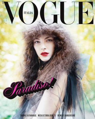 Vittoria Ceretti pic #1123572