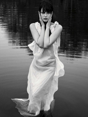 Vittoria Ceretti pic #1090213