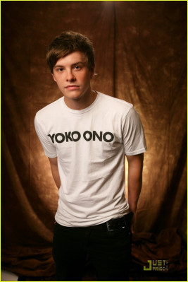 photo 3 in Xavier Samuel gallery [id180387] 2009-09-15 00:00:00