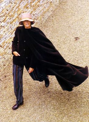 photo 29 in Yasmin Le Bon gallery [id380337] 2011-05-23 00:00:00