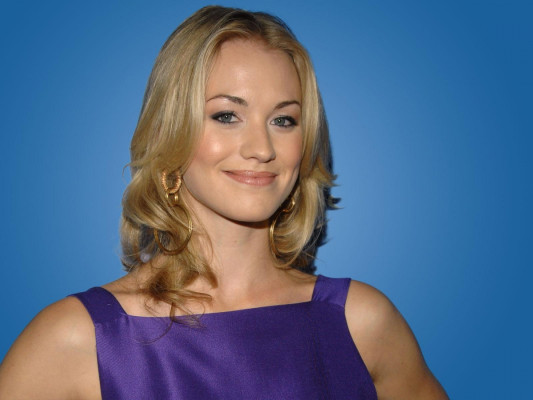 Yvonne Strzechowski pic #262591