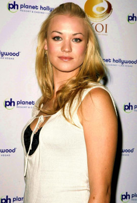 Yvonne Strzechowski pic #286919