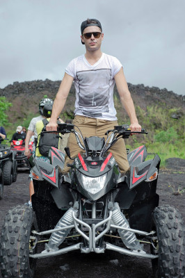 photo 24 in Zac Efron gallery [id570223] 2013-01-25 00:00:00