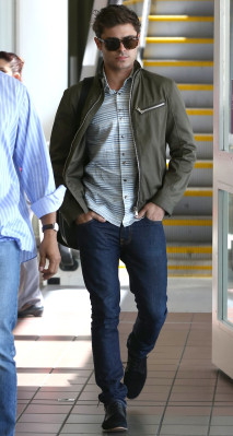 photo 28 in Zac Efron gallery [id635022] 2013-09-30 00:00:00