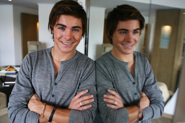 photo 12 in Zac Efron gallery [id559388] 2012-12-08 00:00:00