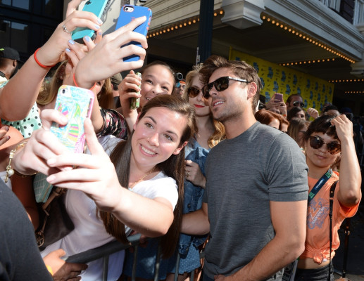 photo 3 in Zac Efron gallery [id667400] 2014-02-10 00:00:00