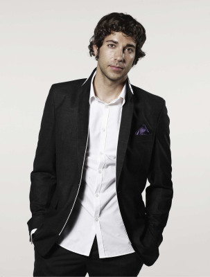 Zachary Levi pic #236148