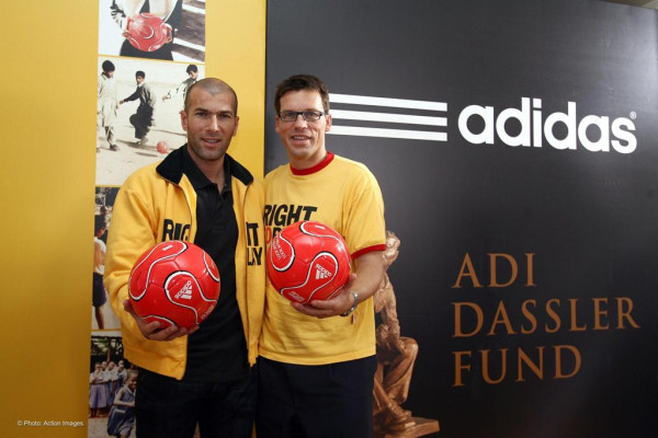 photo 12 in Zinedine Zidane gallery [id111575] 2008-10-06 00:00:00