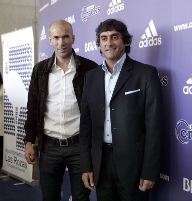 Zinedine Zidane pic #560044