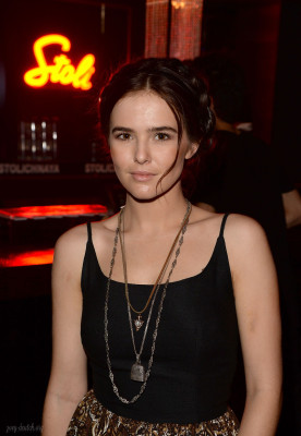 Zoey Deutch pic #677577