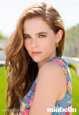 Zoey Deutch pic #756083