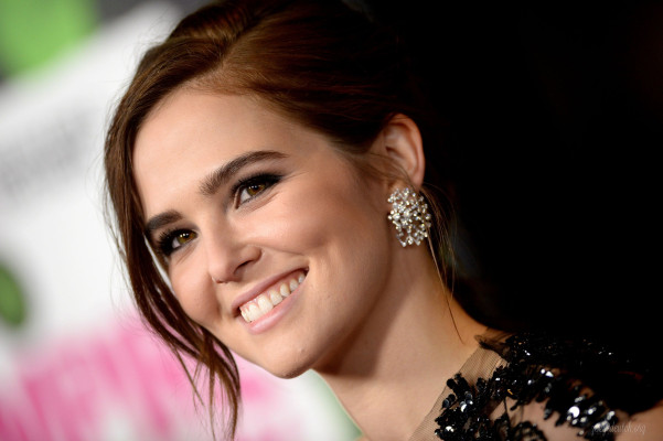 Zoey Deutch pic #668604