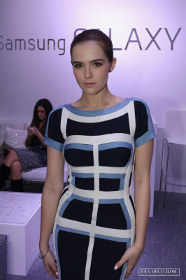 Zoey Deutch pic #677590