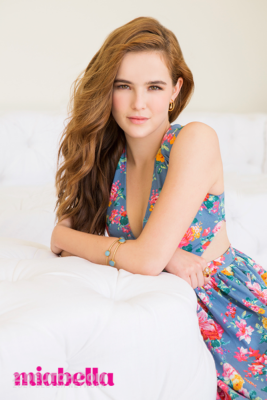 Zoey Deutch pic #756080